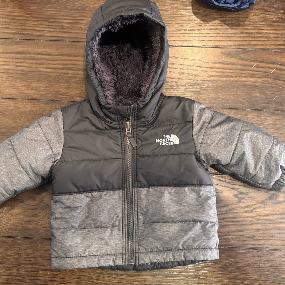The North Face Infant Faux-Fur Hooded Jacket - Charcoal & Black